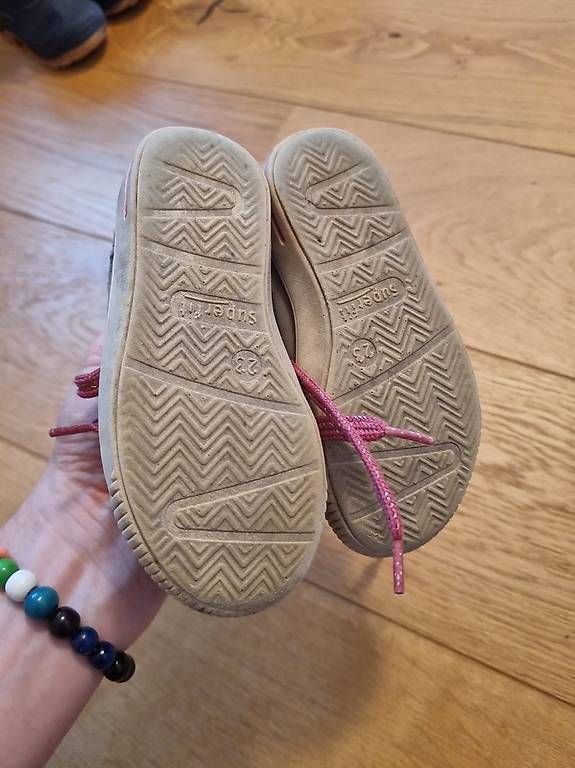 Scarpe per ragazzi: Superfit Kinderschuhe - Gr. 23 – Usato da Rheinau venduto da schalseb 1