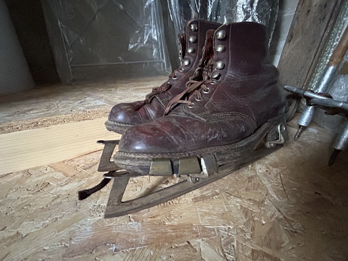 Alle Dekorationen: Schlittschuhe antik – Gebraucht aus Merligen von boesch22 1