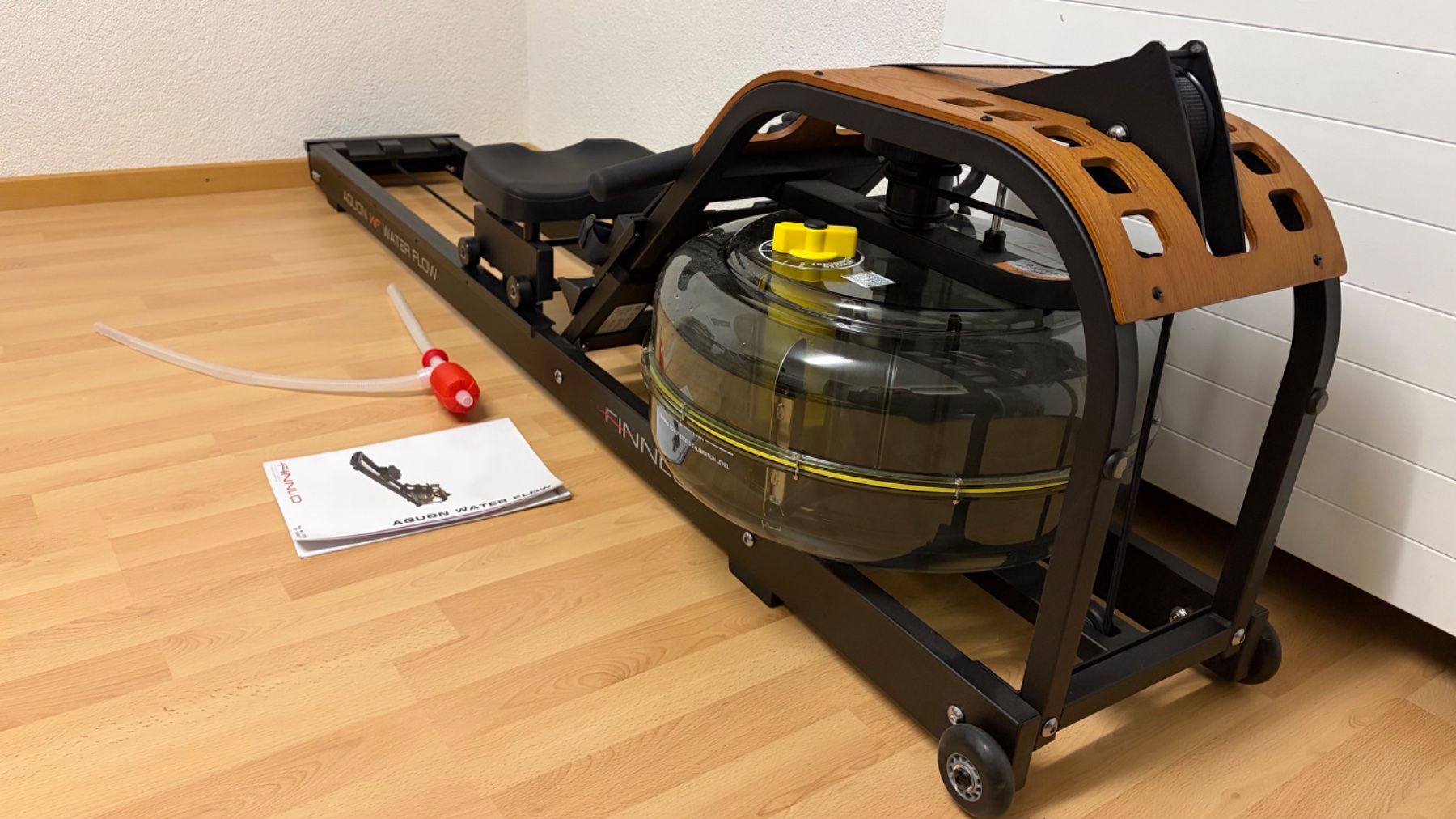 WaterRower Hometrainer: Finnlo Rudergerät Aquon Waterflow Wie!!! – Nuovo (secondo la descrizione) da Birr venduto da ping9 2