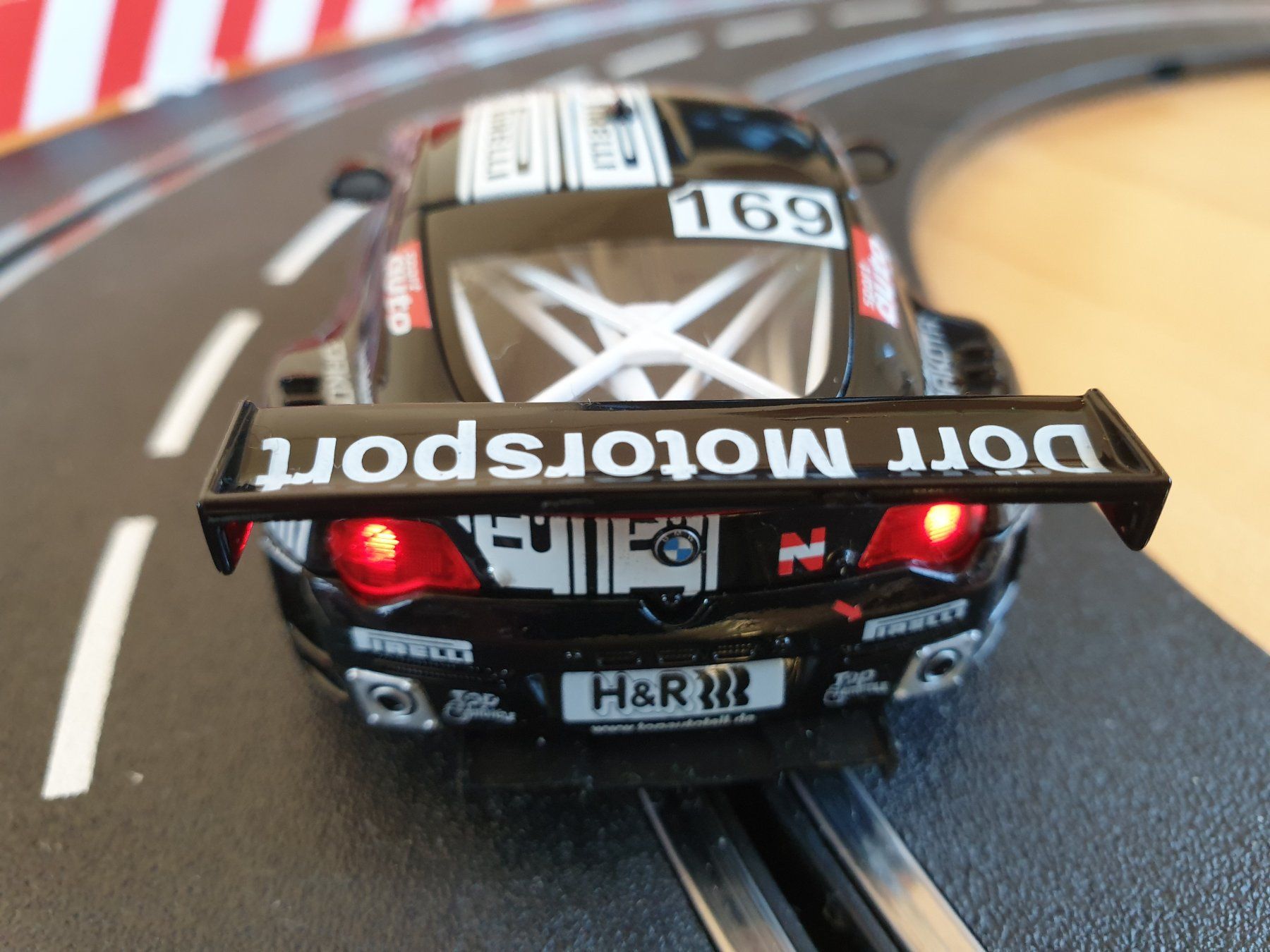 Rennbahnen: Carrera Digital 132 BMW Z4 M – Gebraucht aus Therwil von 200860 4