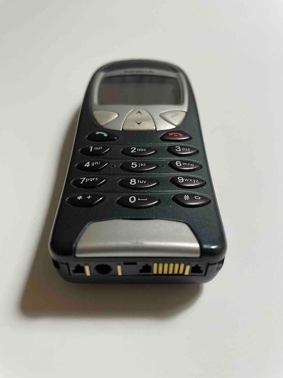 Portables: Nokia 6210 inkl. OVP – D'occasion à Zofingen par Nhomer 2