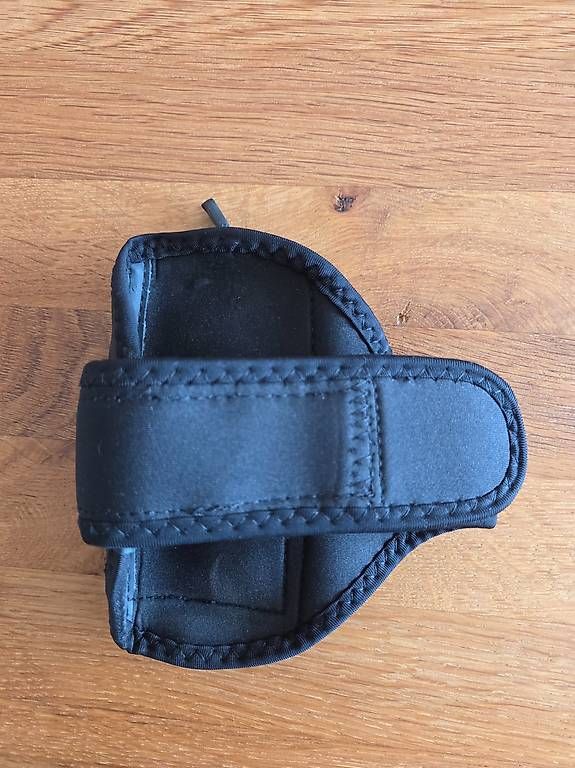 Borse: Etui téléphone course à pied – Usato da Confignon venduto da Tibinhosfc 1