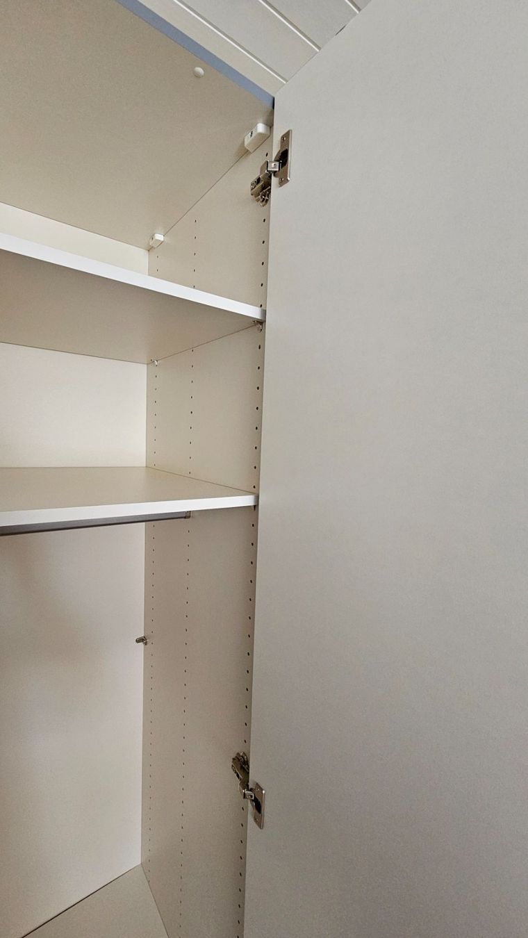 Jutzler Schränke: Jutzeler Schrank – Gebraucht aus Solothurn von yoganer 2