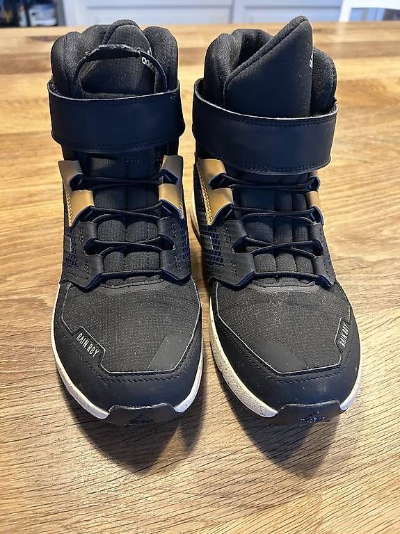 Chaussures garçon: NEU ADIDAS TERREX TRAILMAKER HIGH COLD.RDY WANDERSCHUH Gr 38 – D'occasion à steffisburg par stefanruoff 1