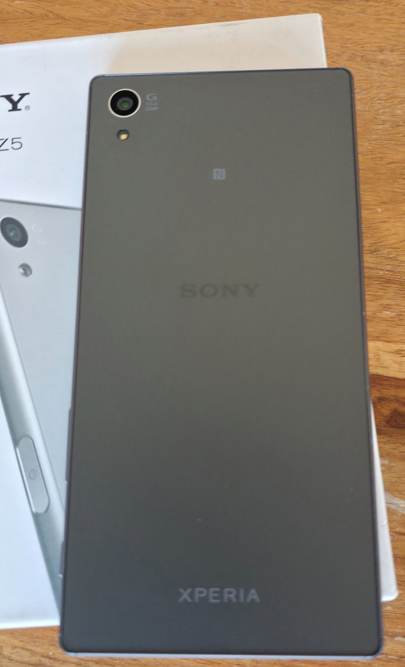 Sony Telefoni cellulari / Smartphones: SONY Xperia Z5 Dual Sim E6633 (REV.2) – Usato da Elsau venduto da han_2cjq 5