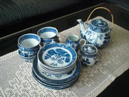 Edles Tee-Service, blau-weiss, 21-teilig, Top Zustand!