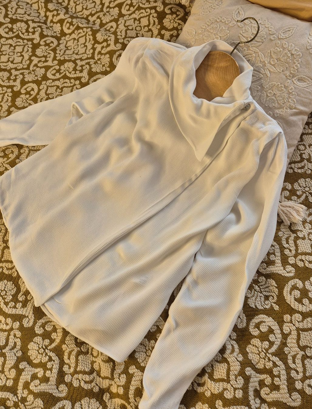 Massimo Dutti Blusen: Bluse von Massimo Dutti – Gebraucht aus Leissigen von ali_k9v8 1
