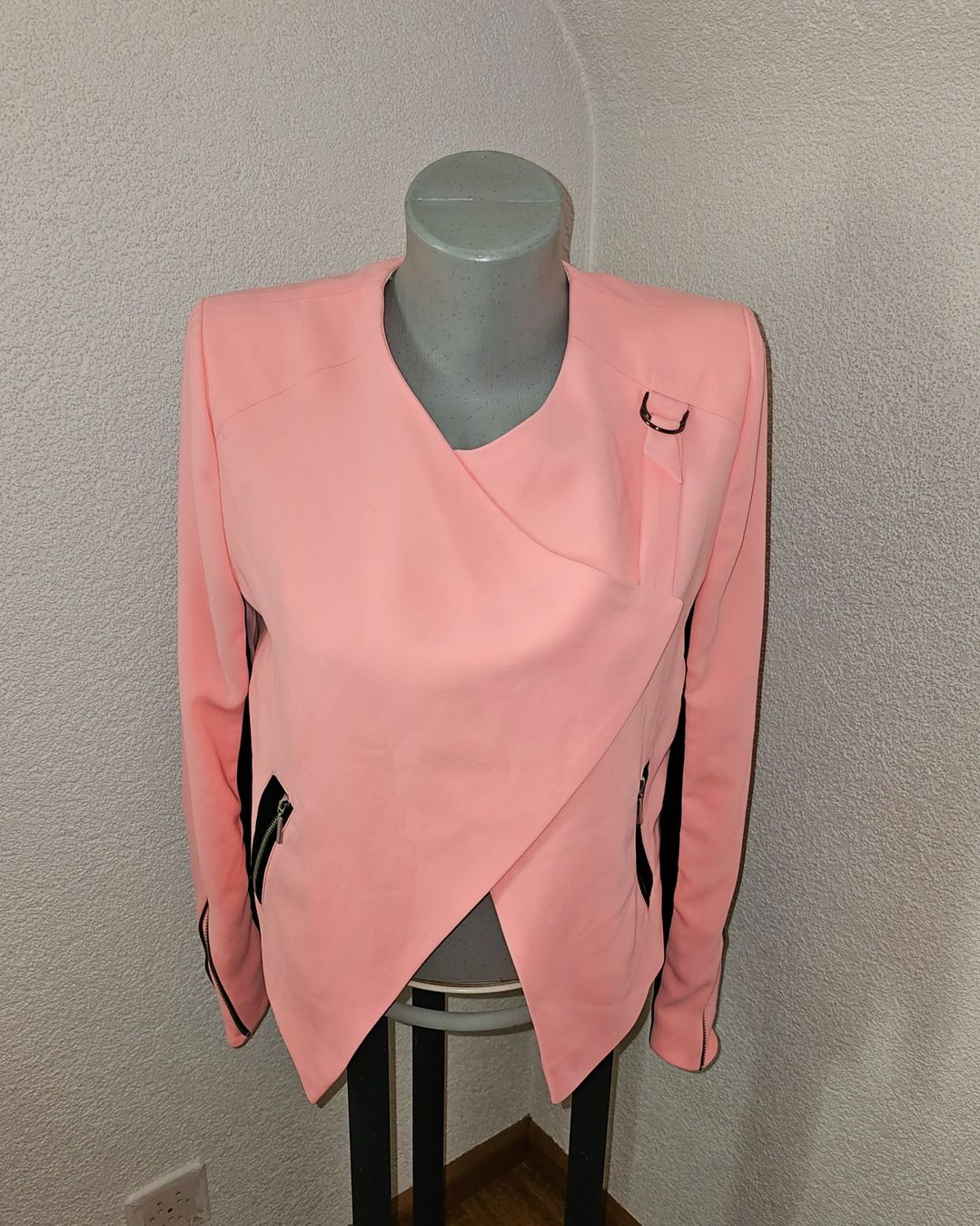 Jacken: Jacke / Blazer RIVER ISLAND neuw. Gr. 10 oder S/M – Neu (gemäss Beschreibung) aus Füllinsdorf von Sunnebliemli7 1