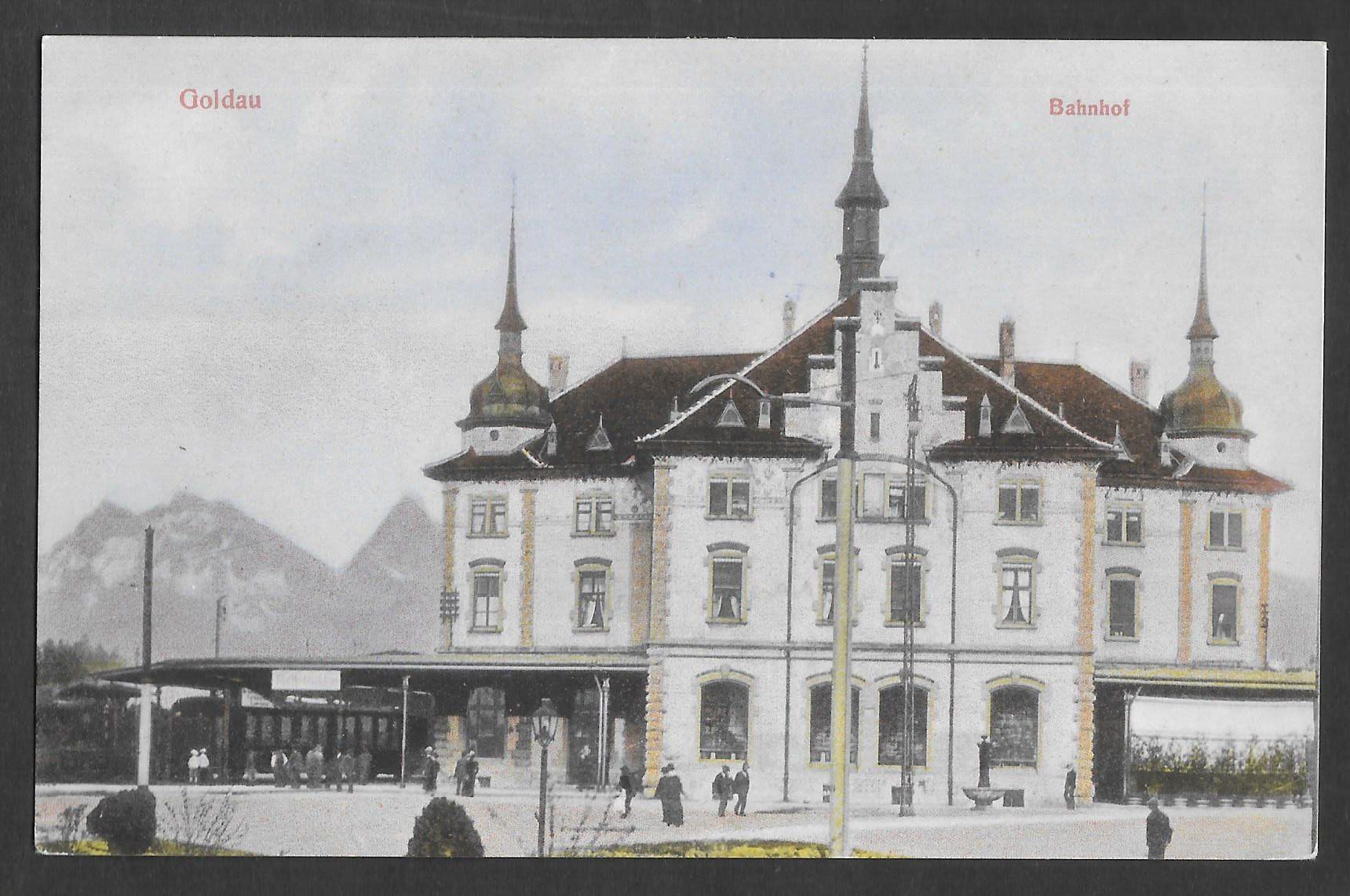 Cartoline postali: Goldau Bahnhof mit Zug – Usato da Olten venduto da clotaldi