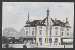 Goldau Bahnhof mit Zug