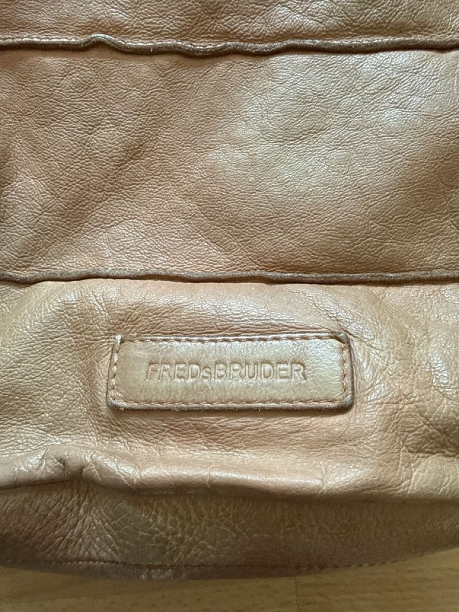 FredsBruder Taschen für Damen: Handtasche von Freds Bruder – Gebraucht aus Niederhasli von Nick95 1