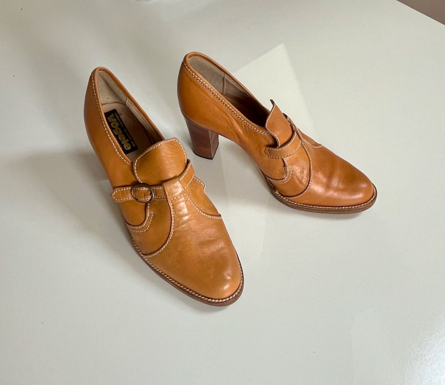 Scarpe da donna: Damenschuhe Vögele Gr. 39 – Usato da Zürich venduto da StuffatZH8