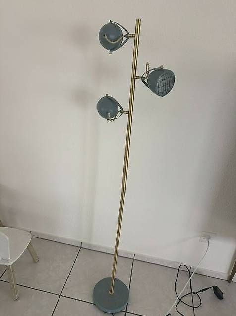 Lampade: Blue and Gold Floor Lamp- Perfect Condition – Usato da Altendorf venduto da lau_8qq5 1