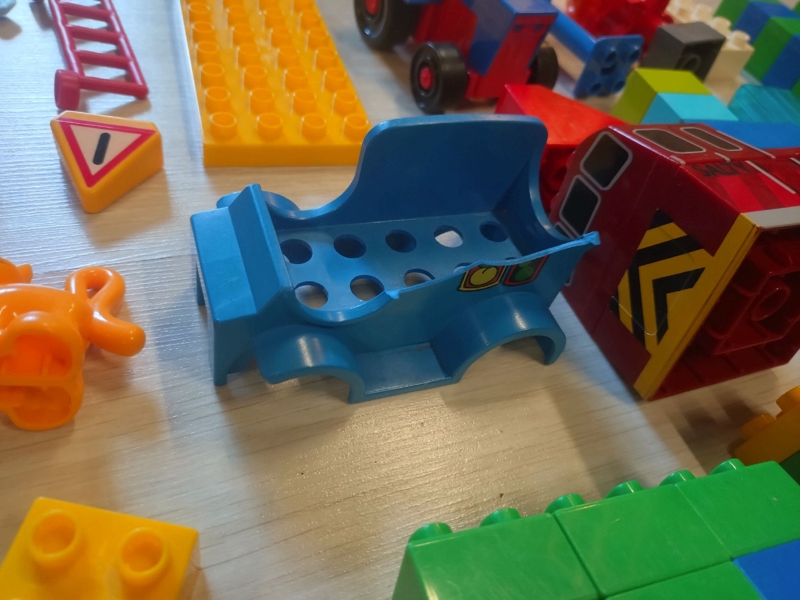 Lego Kit di costruzioni: Lot Duplo Unico Thomas the train  – Usato da Farvagny-le-Grand venduto da LaCaverne 5