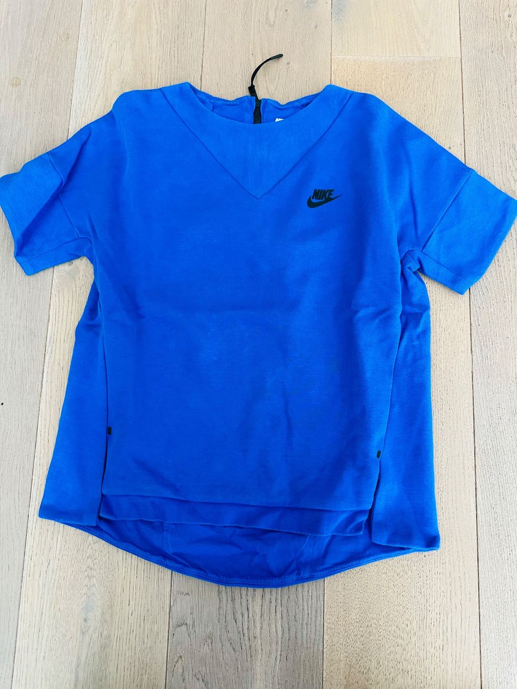 Nike Pullover & Sweatshirts: Nike kurzarm-pullover S – Gebraucht aus Bern von howi72