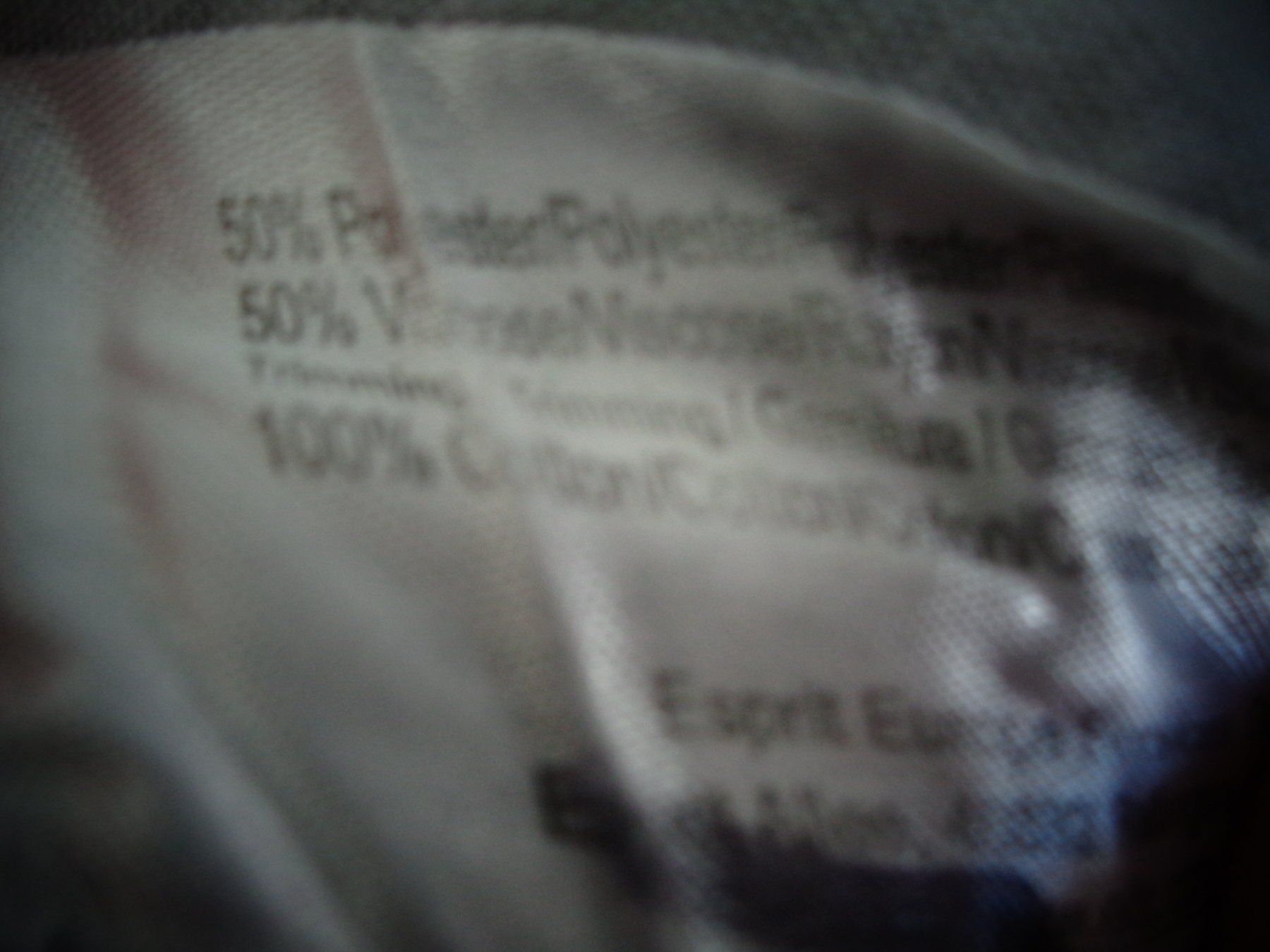 Esprit T-shirt: ESPRIT T-SHIRT GR.S – Usato da Rotkreuz venduto da Samballi 3