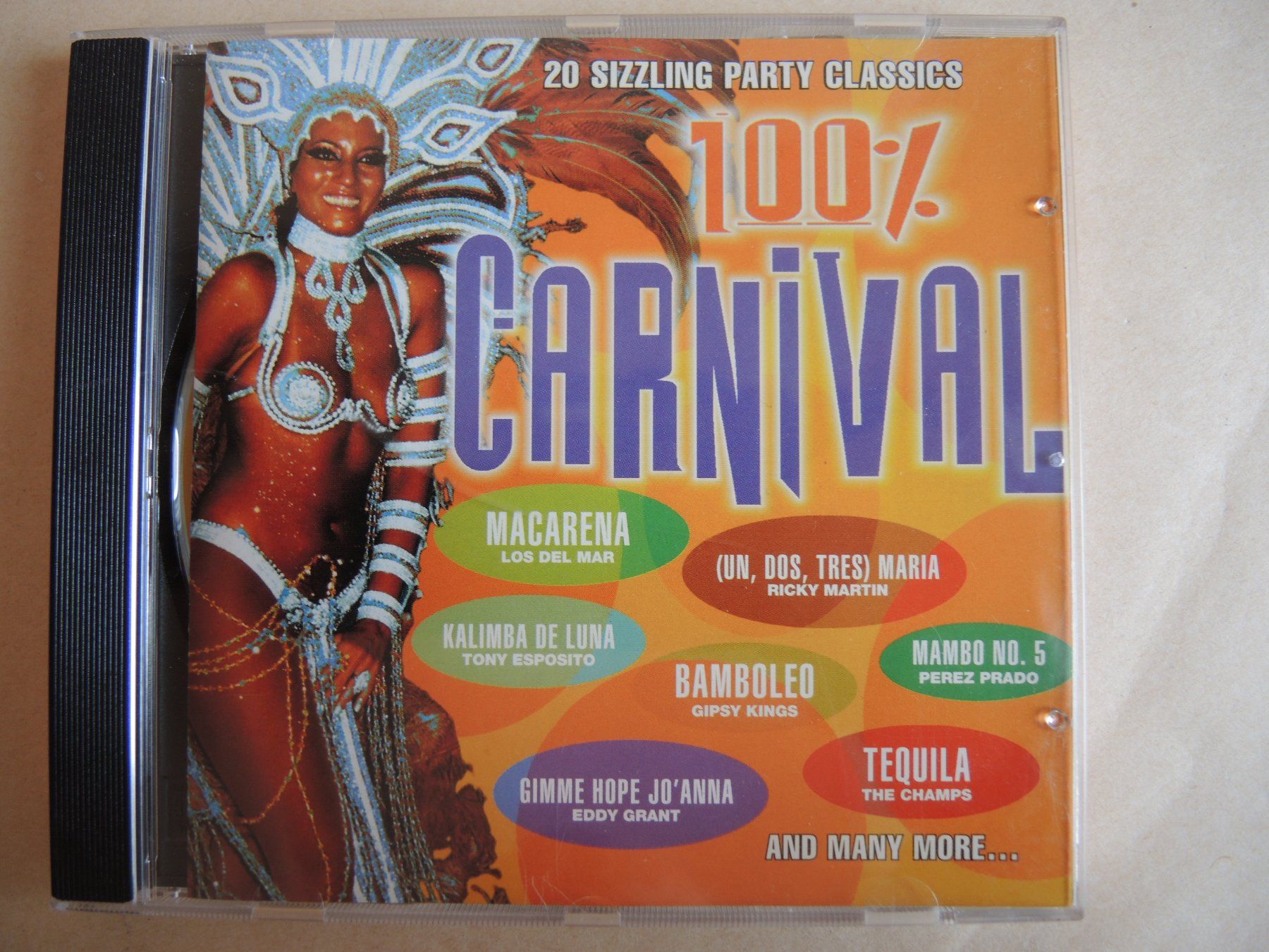 CD: 20 Party-Hits CD "100% Carnival" Macarena, Lambada uvm. – Usato da Rorschach venduto da maeck8
