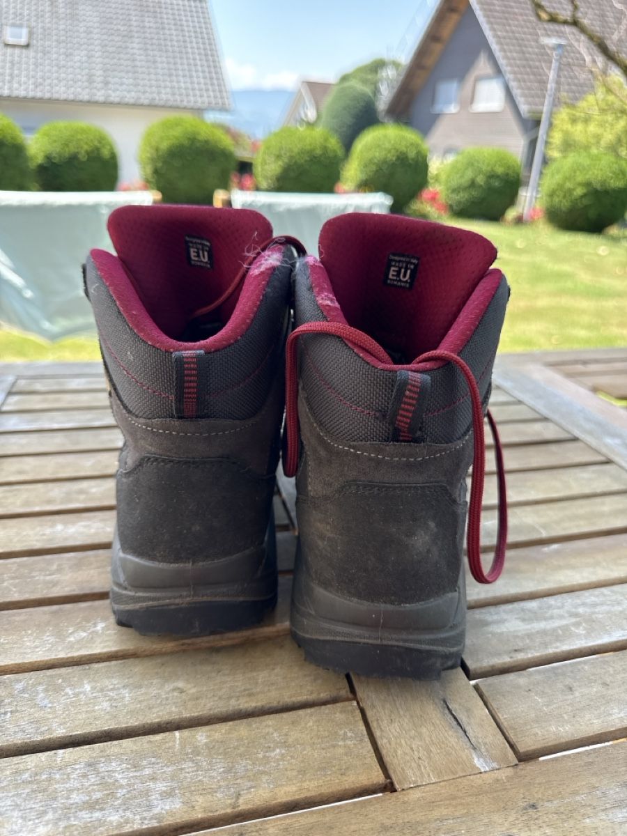 Everest Scarpe per ragazze: Wanderschuhe Everest Damen EU 40 gebraucht – Usato da Hombrechtikon venduto da zwy_fz6y 2