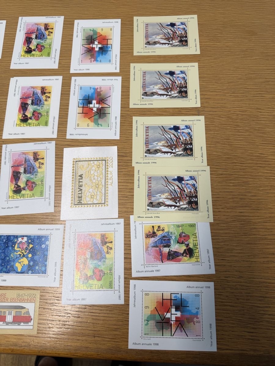 Tous les timbres: 26 Vignetten Schweiz – D'occasion à Murgenthal par Tina_4055 2