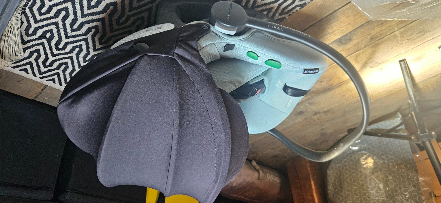 Seggiolini per auto: Autositz Pixel Pro 2.0 CC AVIONAUT – Usato da Bern venduto da alexiaviola 2