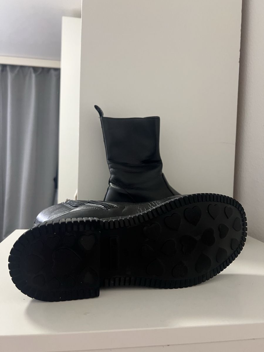 Moschino Damenschuhe: Love Moschino Leder Boots Gr. 40 – Gebraucht aus Uzwil von XAriiX 2