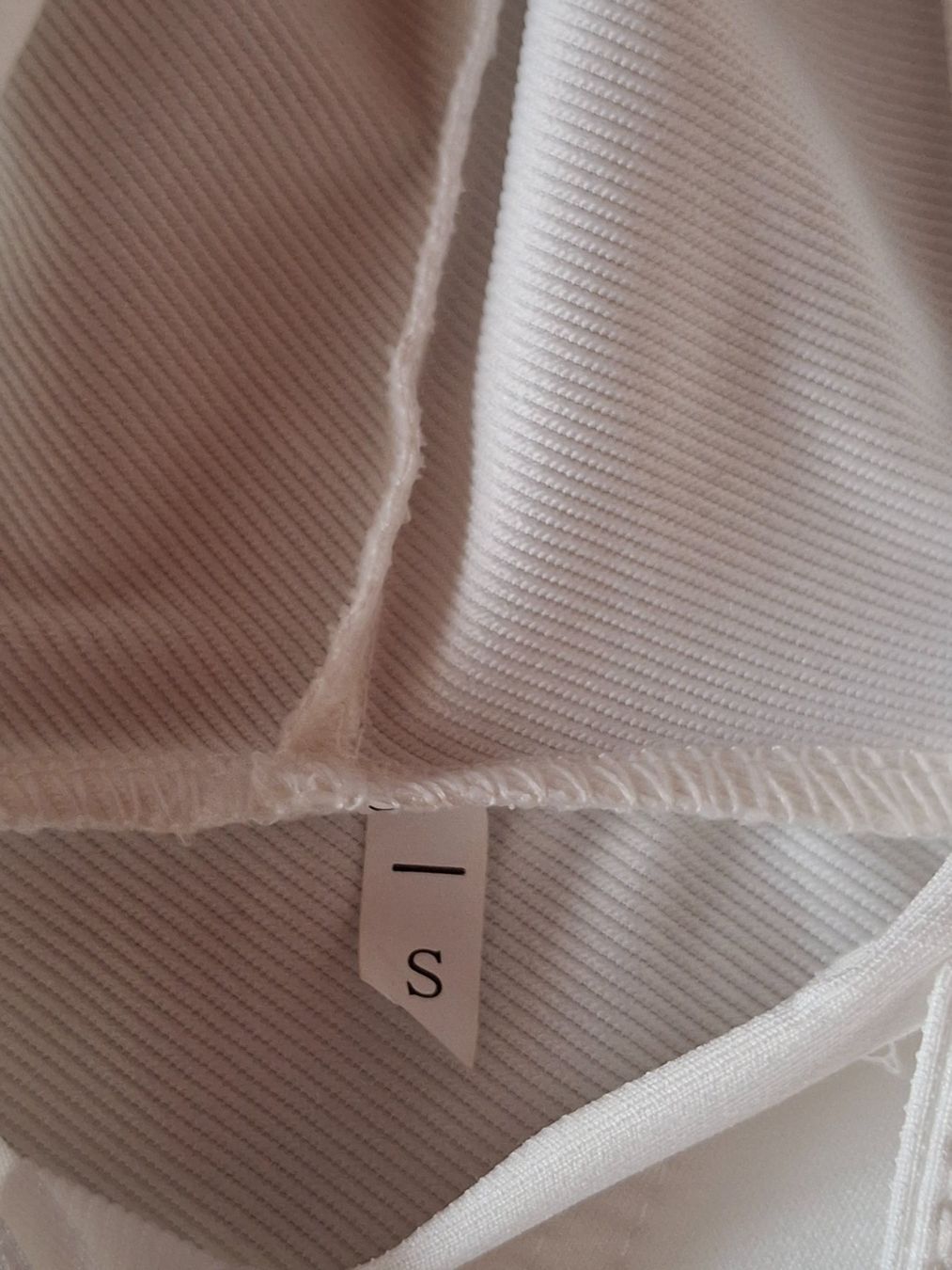Maglioni & Felpe: Pull avec capuchon taille S – Usato da Villiers venduto da san_jn5w 3
