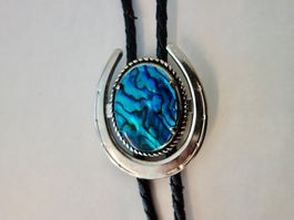 Bolo Tie Western Krawatte Cowboy ABALONE Muschel Hufeisen