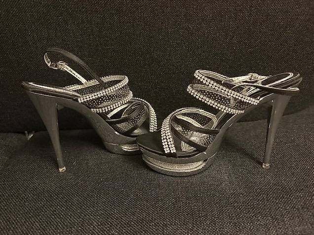 Damenschuhe: High Heels Grösse 38 (Absatz: 13 cm) – Neu und originalverpackt aus Würenlingen von Delfinli1