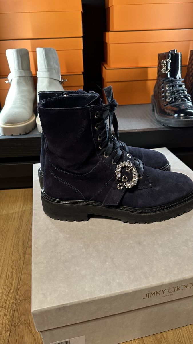 Jimmy Choo Scarpe da donna: Jimmy choo boots – Usato da Paradiso venduto da Under_sun 3