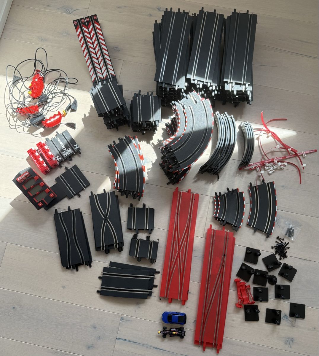 Carrera Circuits: Carrera Digital 143, grosses Set – D'occasion à Brütten par den_8m8c 1