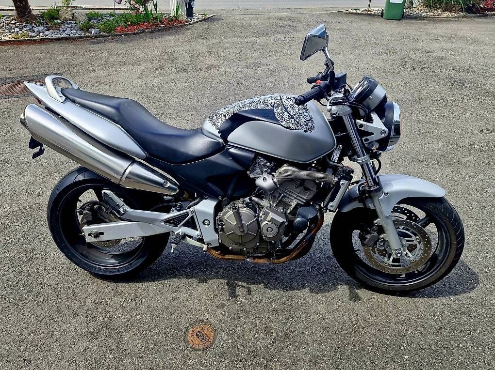Honda Sonstige: Moto Hornet 600 – Gebraucht aus Muraz (Collombey) von fab_wc6q 1