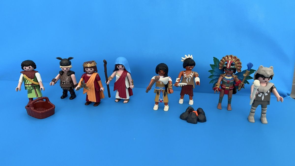 Playmobil Spielzeuge: 8 Playmobil Figuren – Gebraucht aus Winterthur von Strubina