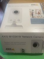 AXIS M1034-W Caméra réseau avec logiciel d'installation été 