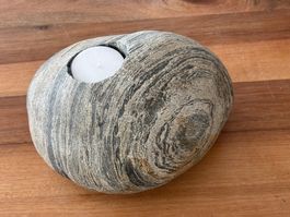 Teelichthalter (6 cm Kerzen) aus Naturstein