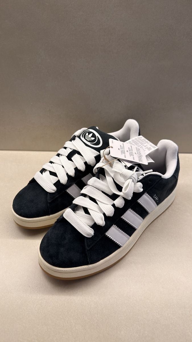 Scarpe da uomo: Campus 00s NUOVE – Nuovo e nell'imballaggio originale da Lumino venduto da Kussed