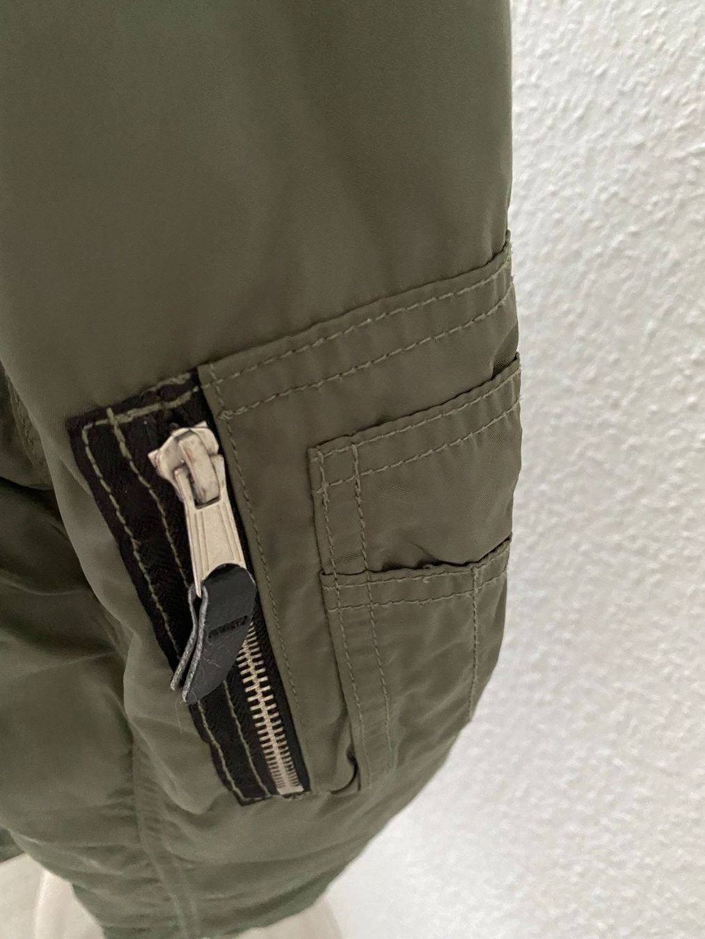 H&M Jacken & Mäntel: Coole Bomberjacke Gr. 158  für Mädels oder Jungs – Gebraucht aus Stetten SH von bijoux18 1