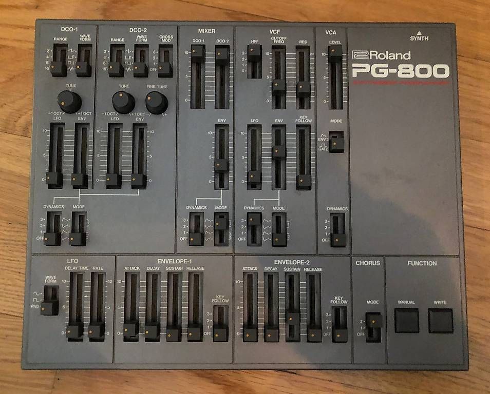 Roland Strumenti musicali: Roland JX-8P + PG800 – Usato da Lausanne venduto da duvy 2