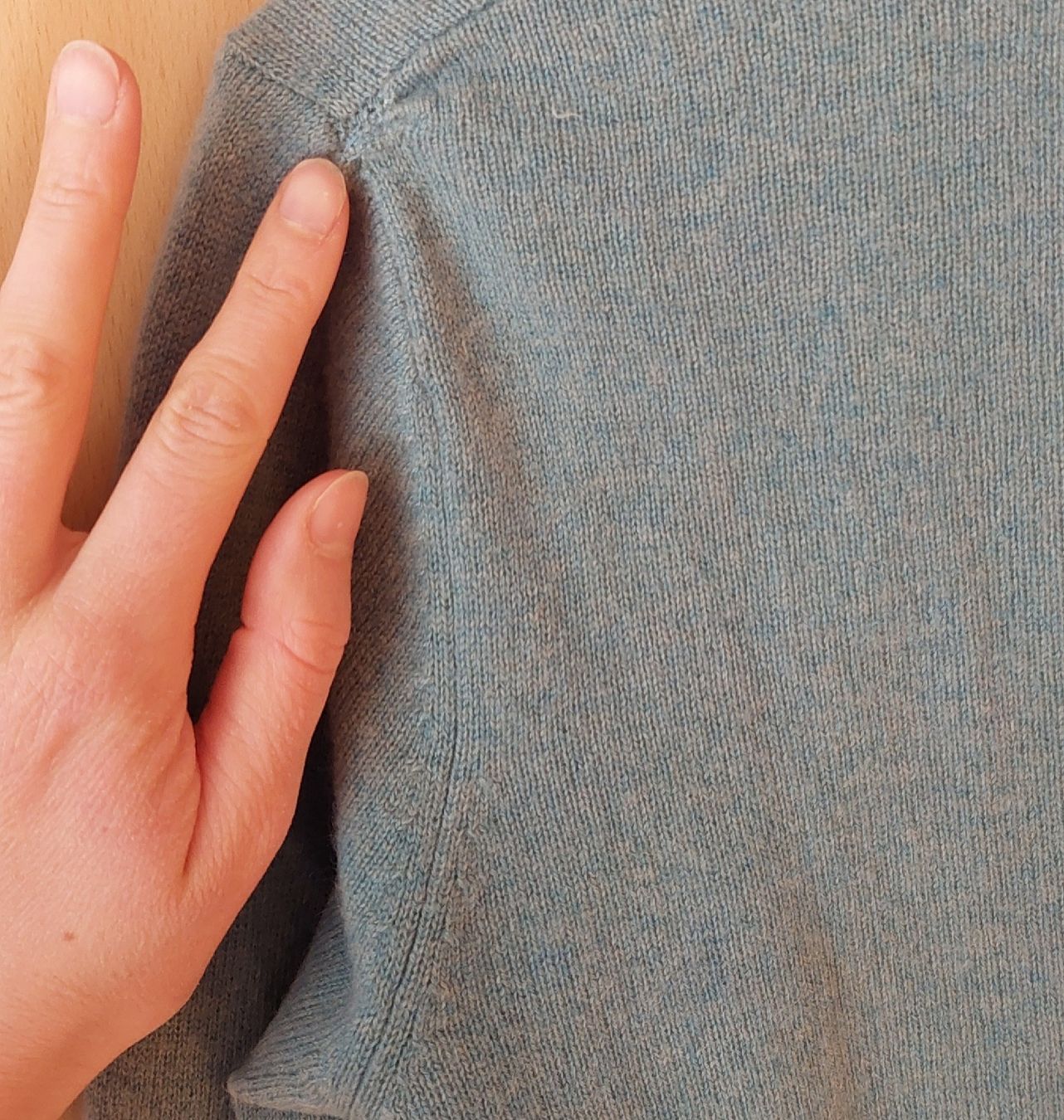 Caroll Maglioni & Felpe: Caroll Cashmere Pullover, Türkis, Gr. 40 – Usato da Schmidrüti venduto da Novemberchind 3