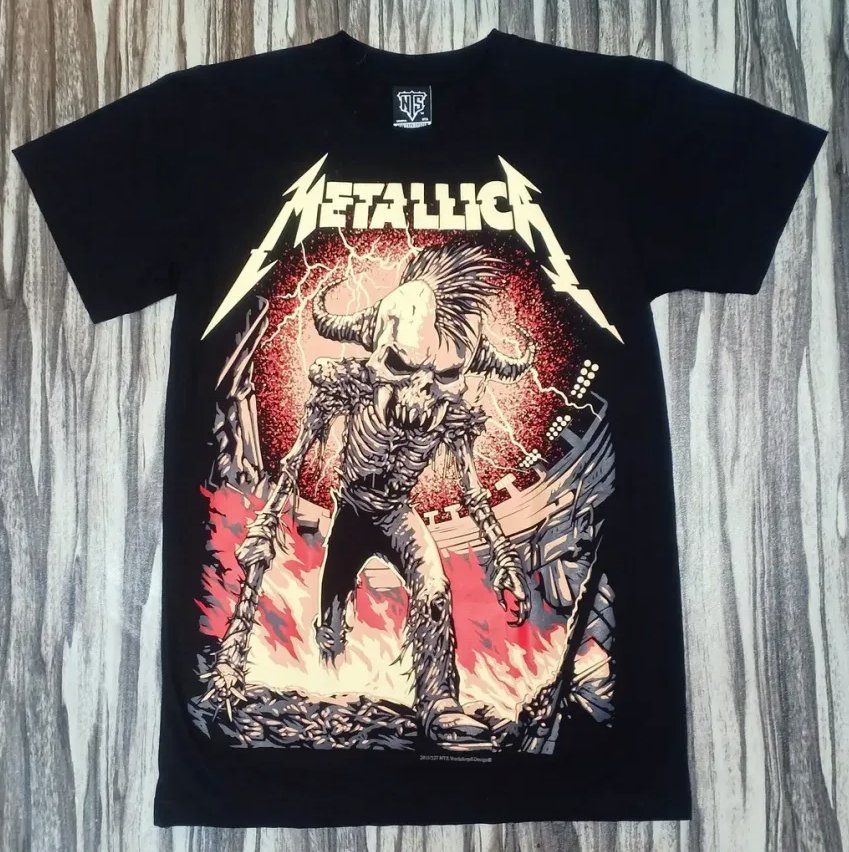 Metallica T-Shirts: T-shirt METALLICA NTS – Neu und originalverpackt aus Forel (Lavaux) von ZIIIKOH