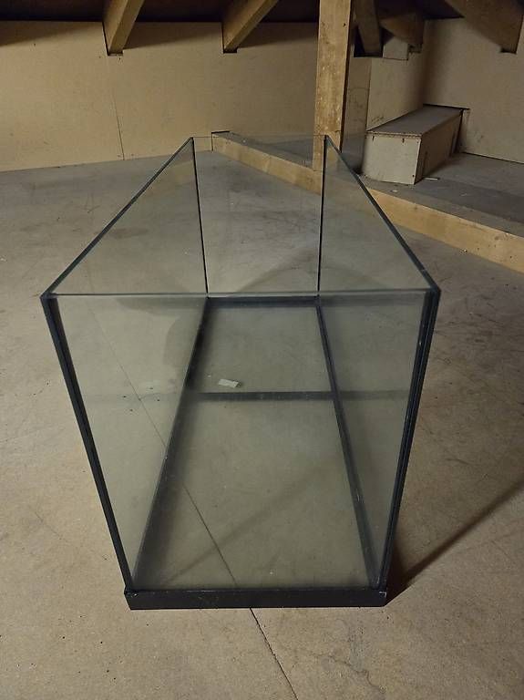 Aquarium: Aquarium / Terrarium gratis – Gebraucht aus Lausen von ral_sv9t 1