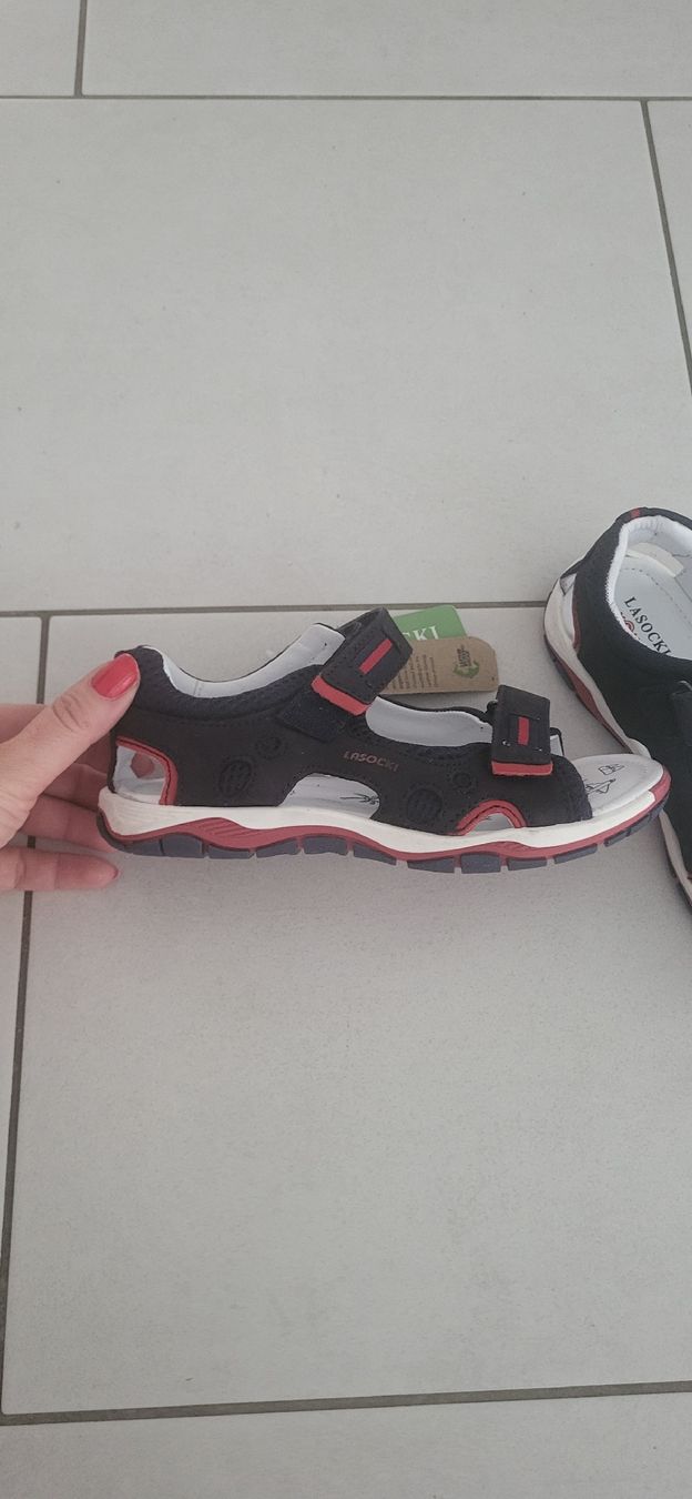 Scarpe per ragazzi: Neue Leder Sandalen Gr 31 – Nuovo e nell'imballaggio originale da Thierachern venduto da Anastasia123 1