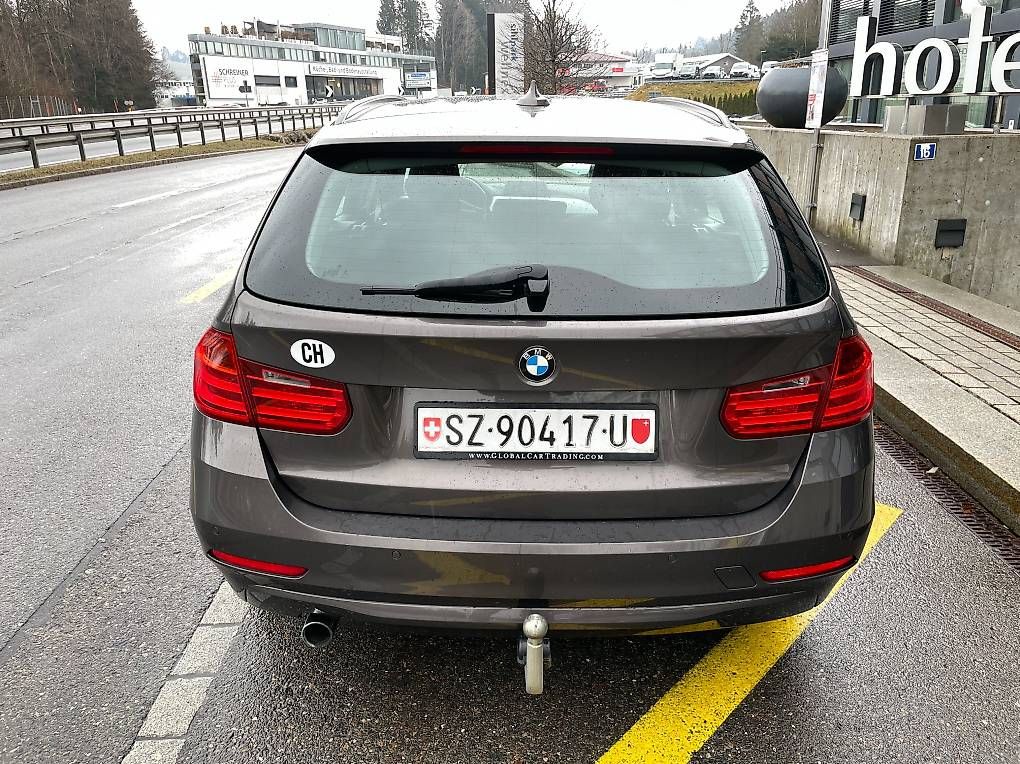 BMW Autos: BMW 320d Touring – D'occasion à Schindellegi par GlobalCarTrading_AG 3