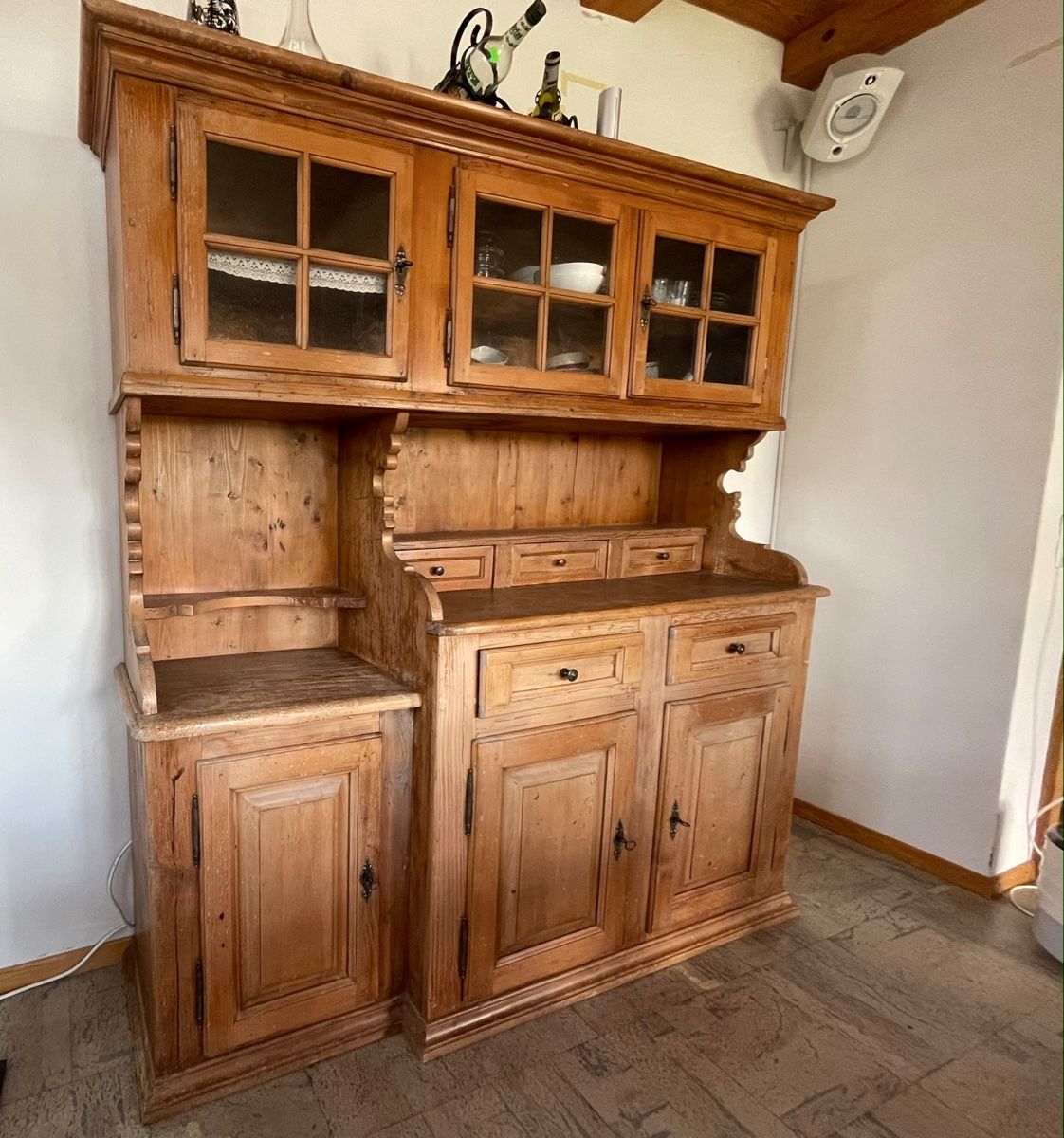 Buffets: wunderschönes altholz - Buffet – D'occasion à Greifensee par fabia.studer 1