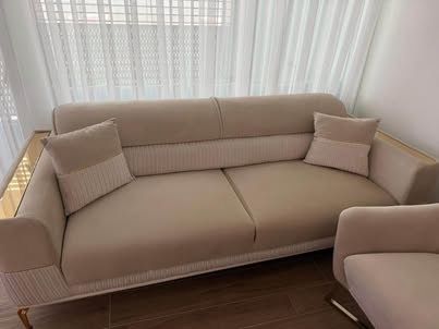 Sofas: Wunderschönes Sofa-Set – Neuf (Voir description) à Bülach par dov_b6zp
