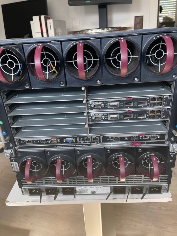 HP BladeSystem c7000 (Gebraucht) in Wängi für CHF 10 – nur Abholung auf ...