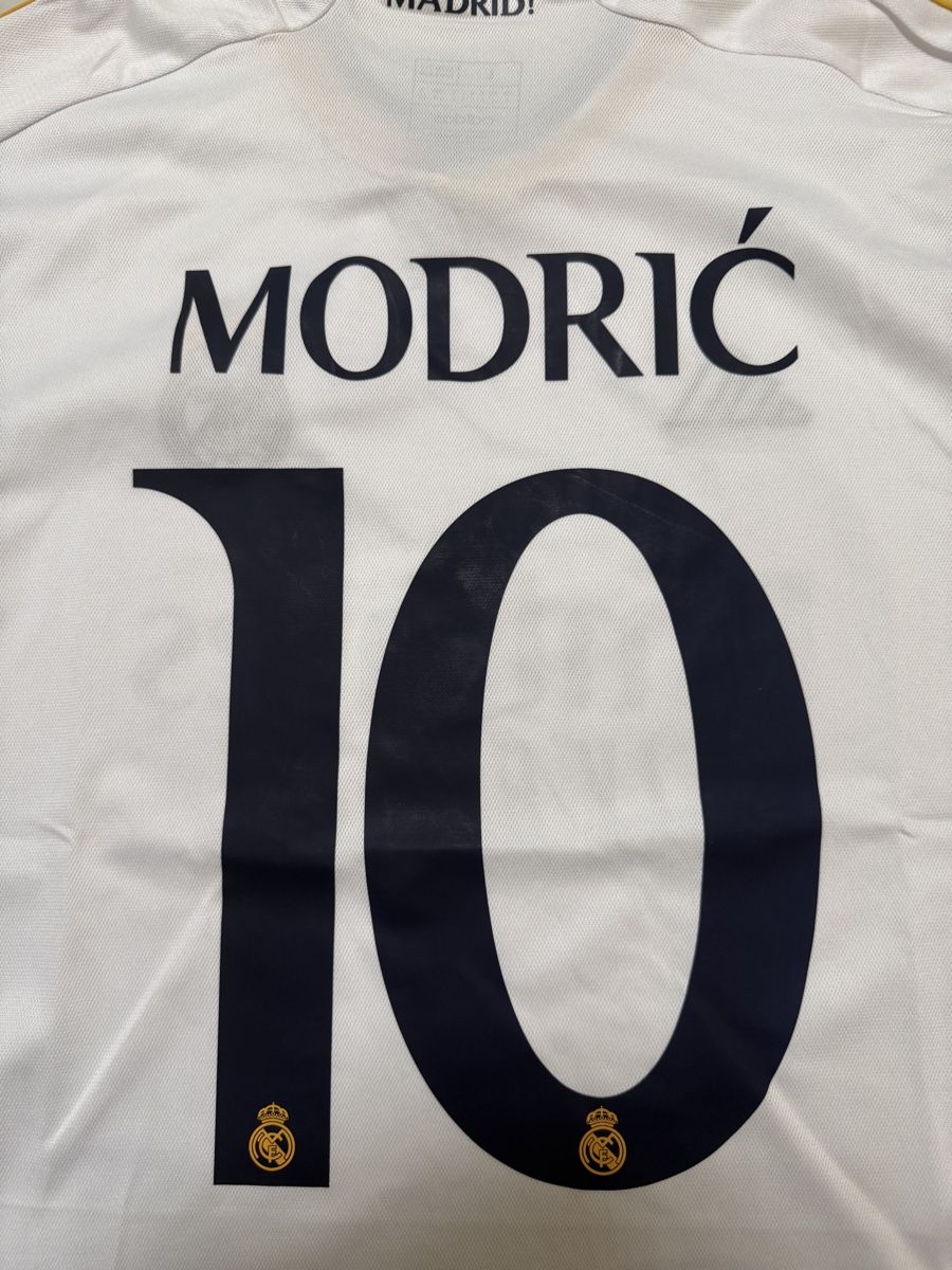 Adidas Canottiere & Pantaloni: Real Madrid Trikot, Modric #10 – Nuovo (secondo la descrizione) da Bronschhofen venduto da leo_99hp 5