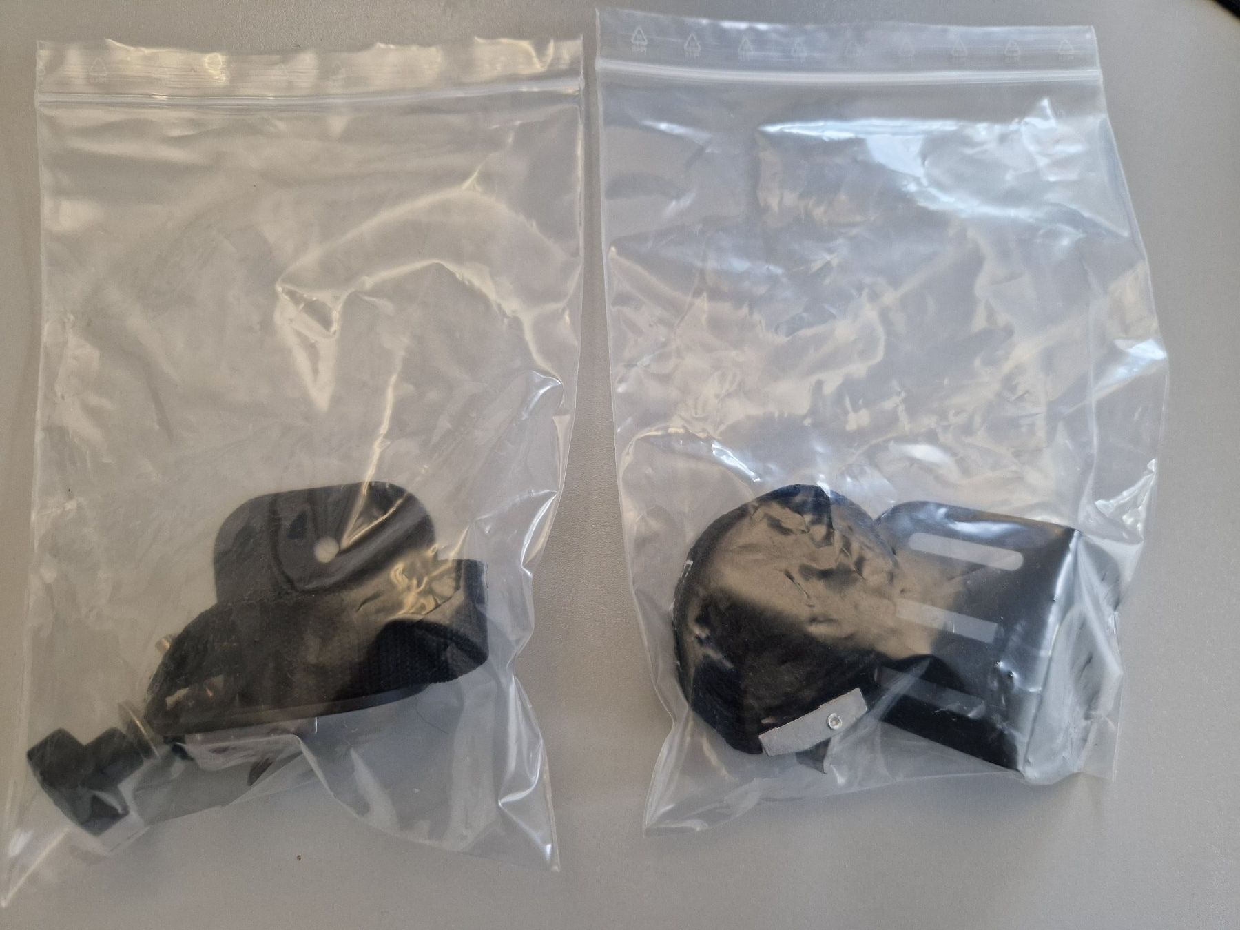 Supporti a parete: 2x VW Schienensystem Befestigung – Nuovo e nell'imballaggio originale da Uznach venduto da Nuala14 1