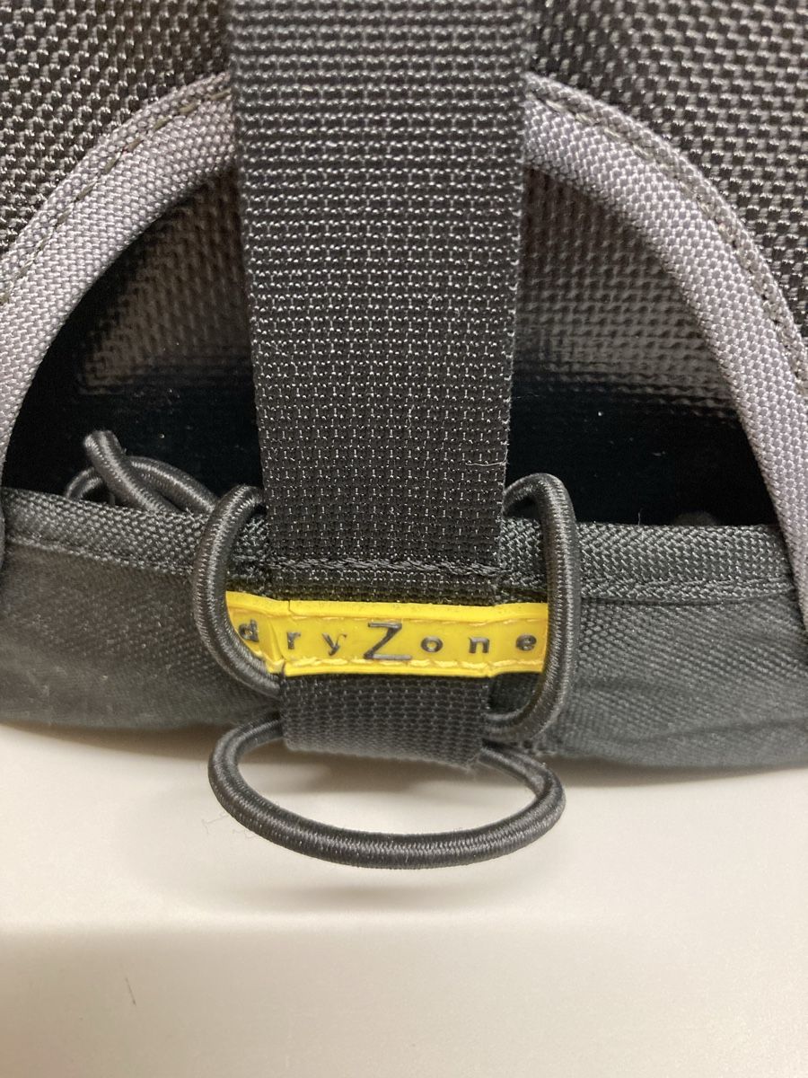 Lowepro Zaini: Lowe Pro Dry Zone Fotorucksack – Usato da Zug venduto da Detom88 3