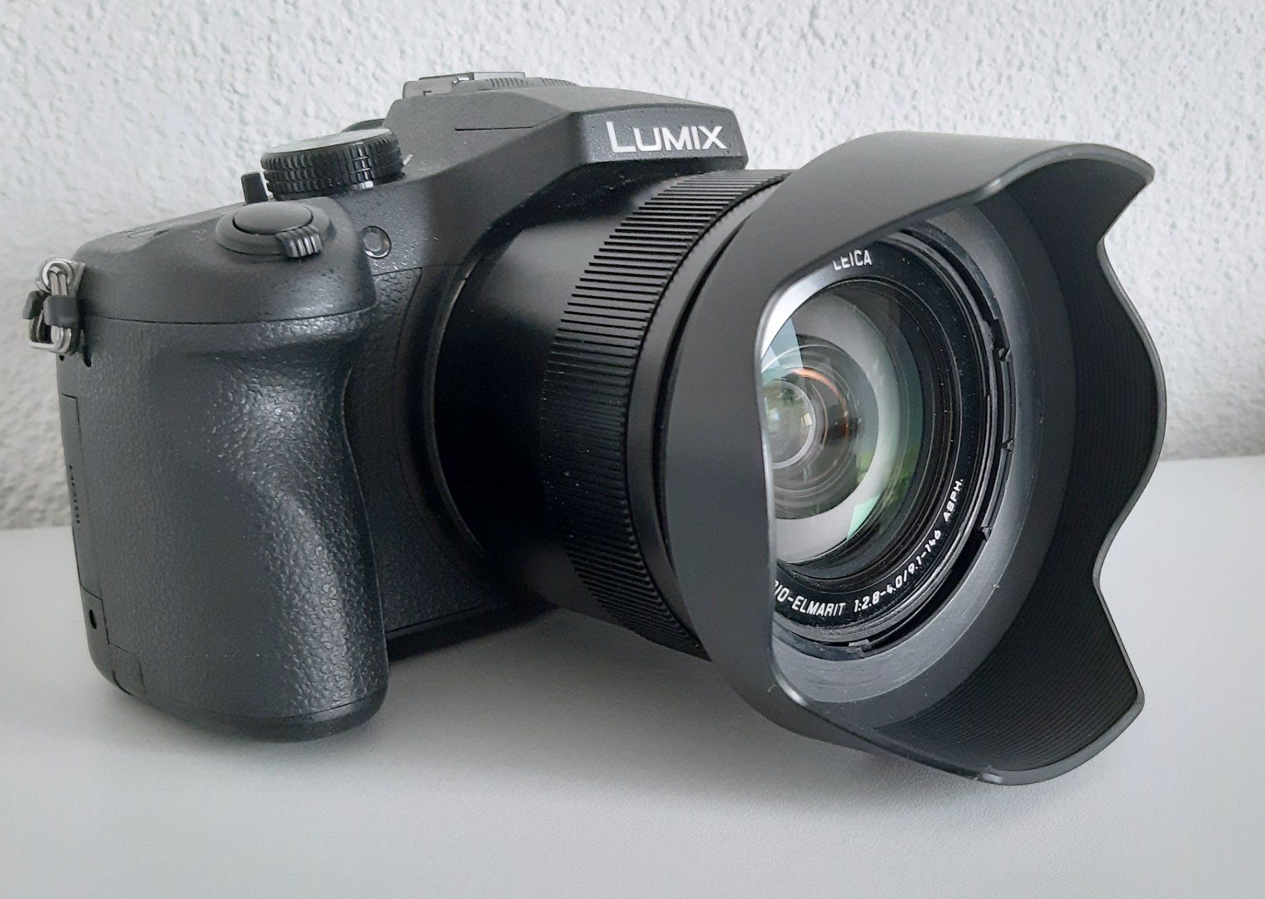 Panasonic Fotocamera: PANASONIC LUMIX FZ1000 SET – Usato da Zürich venduto da J2O 1