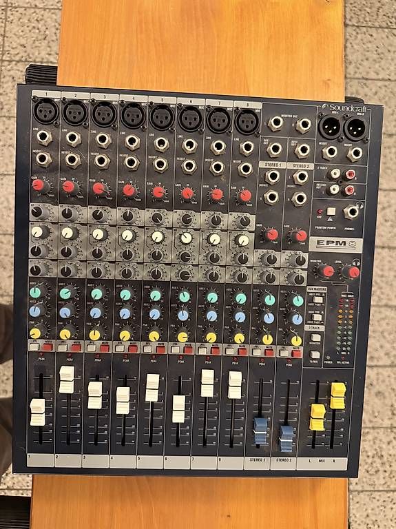 Console di mixaggio: Soundcraft EPM8 Analogmixer – Usato da Pratteln venduto da cg4133